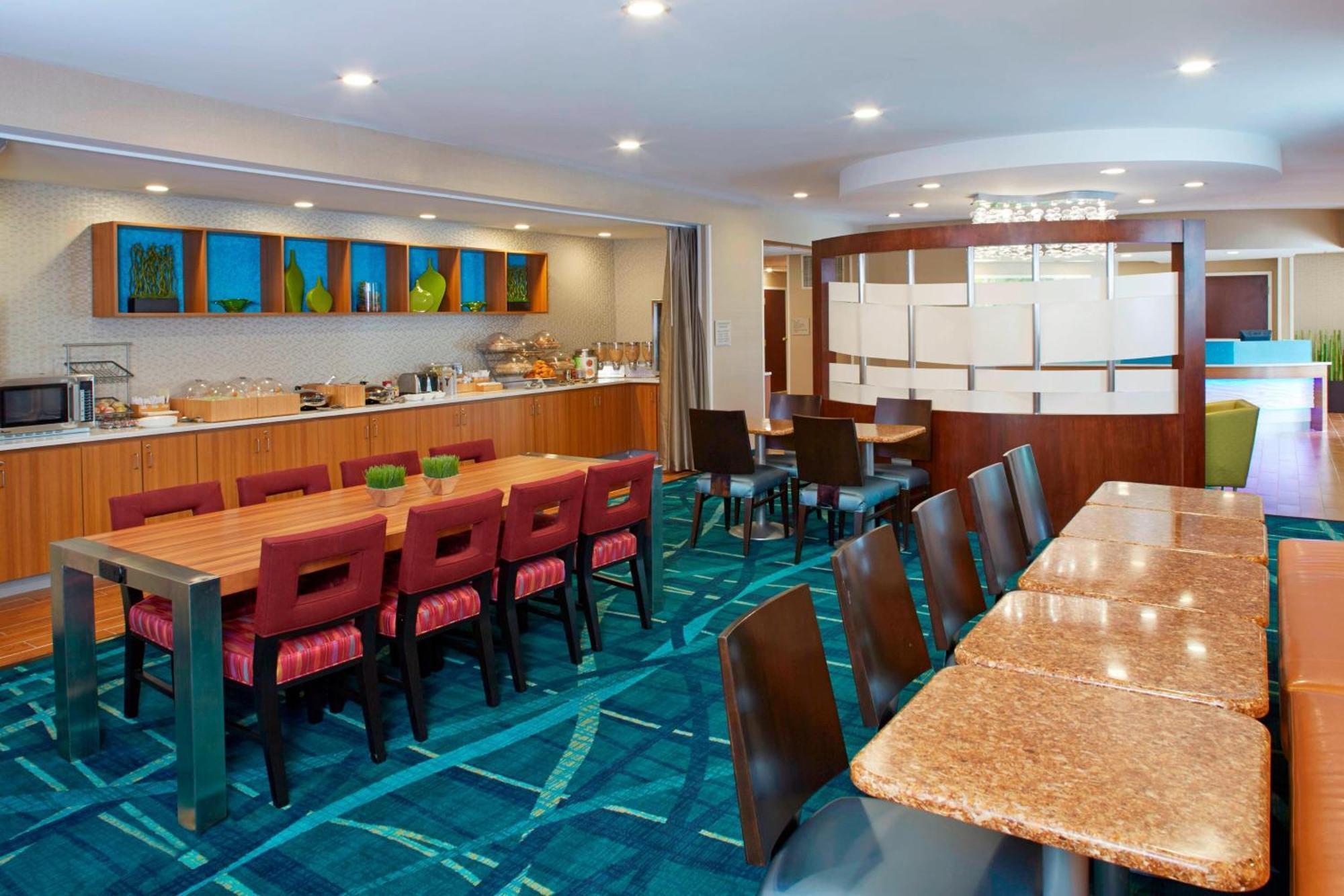 สปริงฮิลล์ สวีท แอตแลนตา ซิกส์ แฟลกส์ Hotel ลิเธีย สปริงส์ ภายนอก รูปภาพ