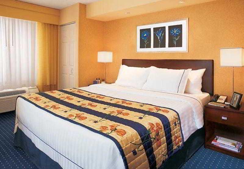 สปริงฮิลล์ สวีท แอตแลนตา ซิกส์ แฟลกส์ Hotel ลิเธีย สปริงส์ ภายนอก รูปภาพ